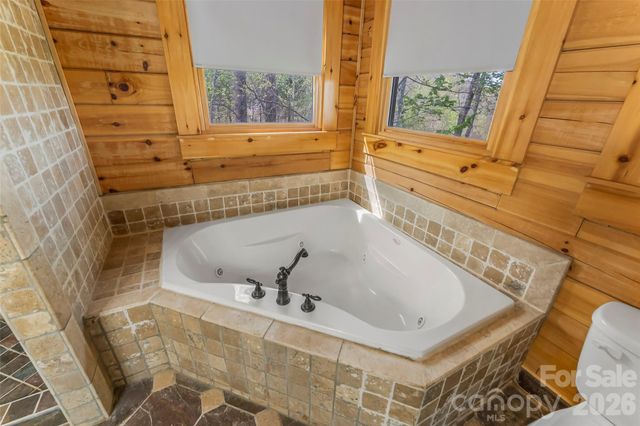 295 Outback Trail 29, Nebo, NC 28761
