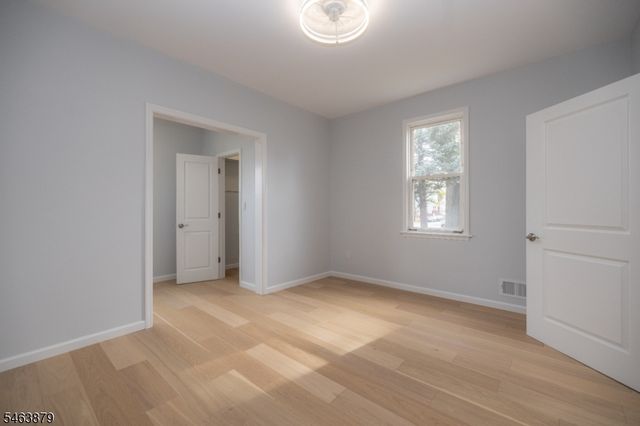 120 W Linden Ave, Linden City, NJ 07036