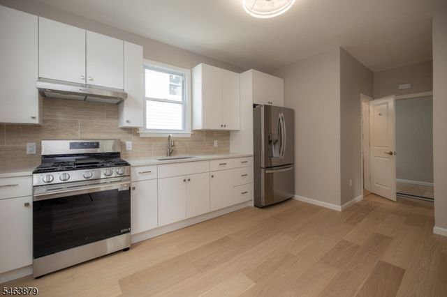 120 W Linden Ave, Linden City, NJ 07036