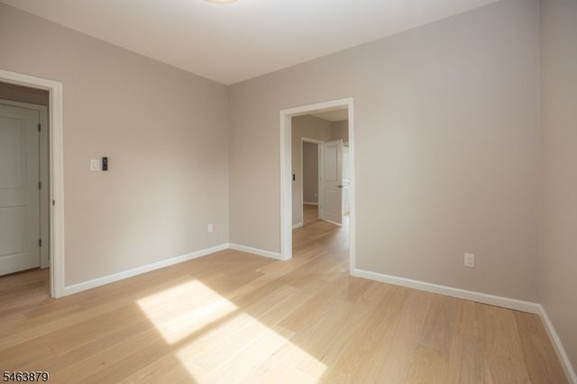 120 W Linden Ave, Linden City, NJ 07036
