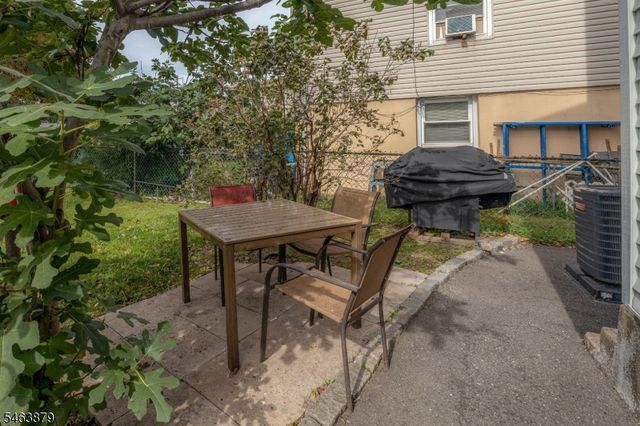 120 W Linden Ave, Linden City, NJ 07036