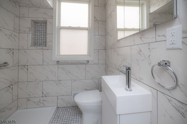 120 W Linden Ave, Linden City, NJ 07036