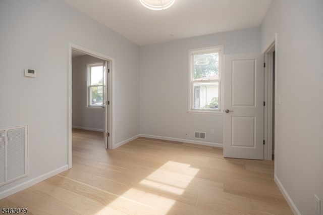 120 W Linden Ave, Linden City, NJ 07036
