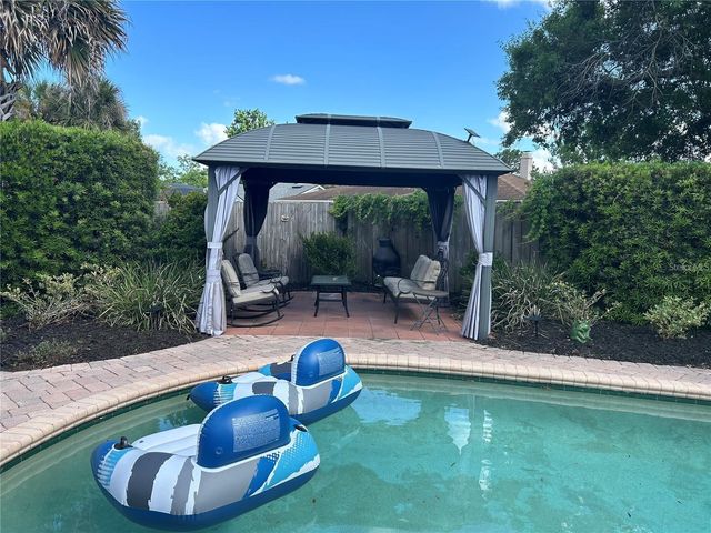 105 E COTTESMORE CIRCLE, Longwood, FL 32779