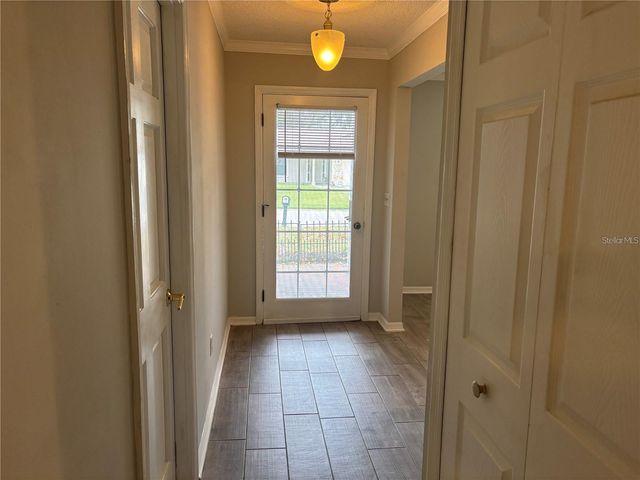 105 E COTTESMORE CIRCLE, Longwood, FL 32779