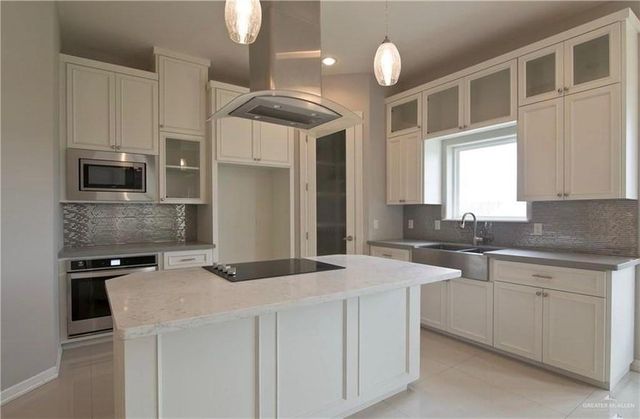 5107 Juno Court, Edinburg, TX 78539