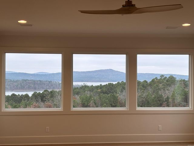 21423 Waterview Drive, Roland, AR 72135