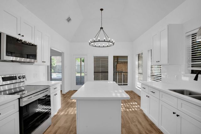 12411 Exbury Court, Tomball, TX 77377