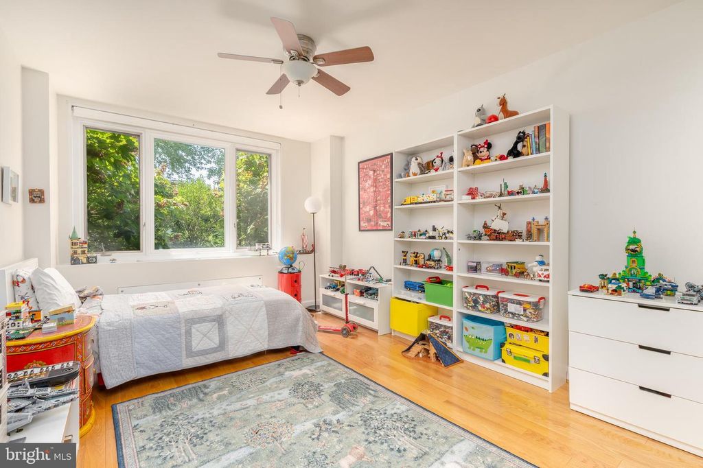 2475 VIRGINIA AVE NW #103, Washington, DC 20037