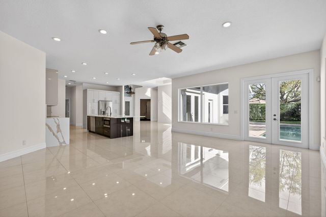 126 Bryce Lane, Jupiter, FL 33458