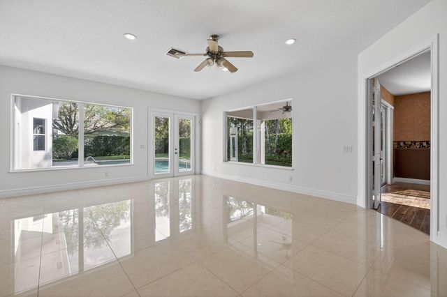 126 Bryce Lane, Jupiter, FL 33458