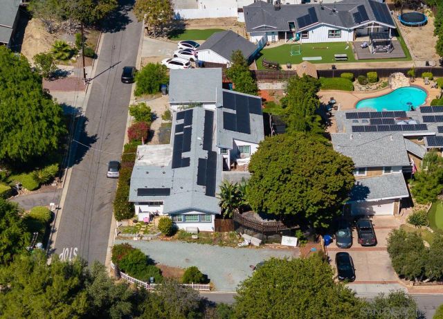 1210 Pine Drive, El Cajon, CA 92020