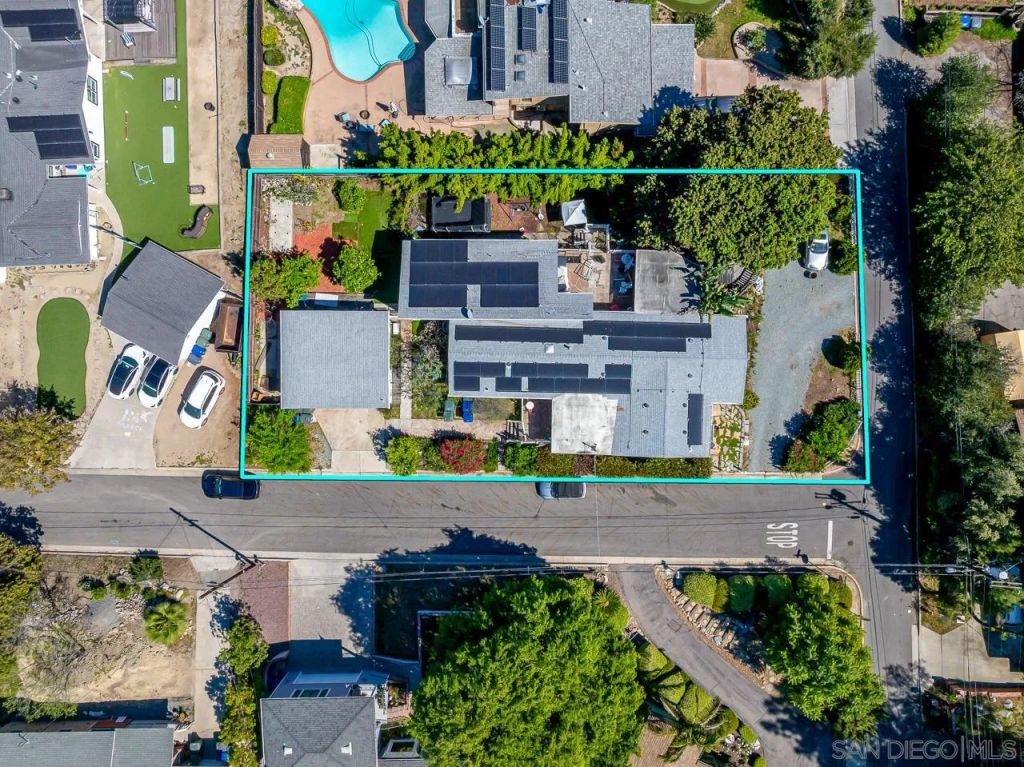 1210 Pine Drive, El Cajon, CA 92020