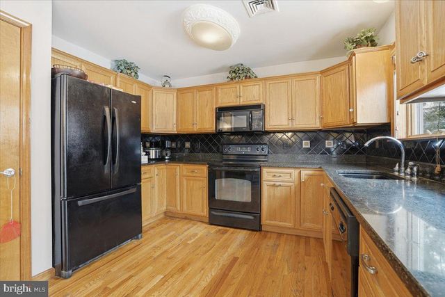 130 BRITTANY DR, Albrightsville, PA 18210