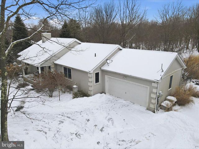 130 BRITTANY DR, Albrightsville, PA 18210