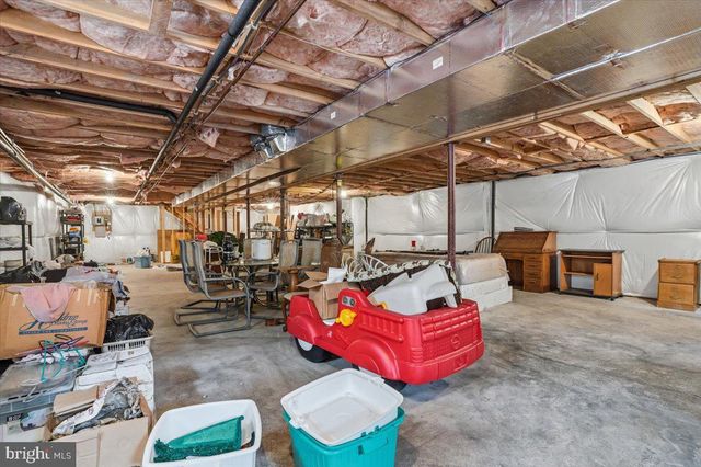 130 BRITTANY DR, Albrightsville, PA 18210