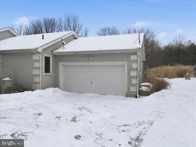 130 BRITTANY DR, Albrightsville, PA 18210