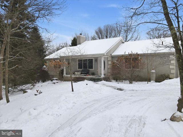 130 BRITTANY DR, Albrightsville, PA 18210