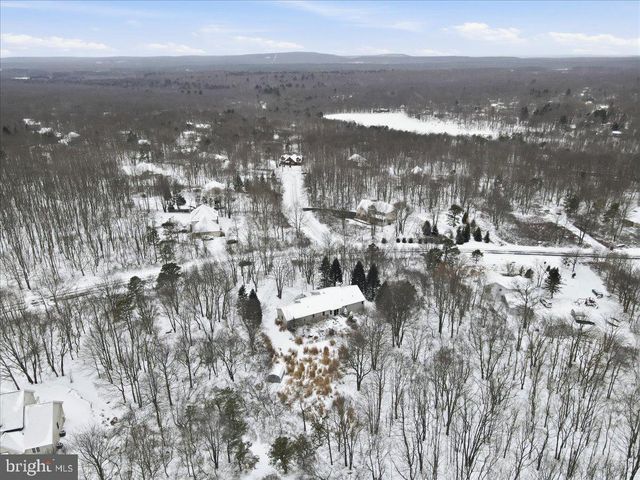 130 BRITTANY DR, Albrightsville, PA 18210