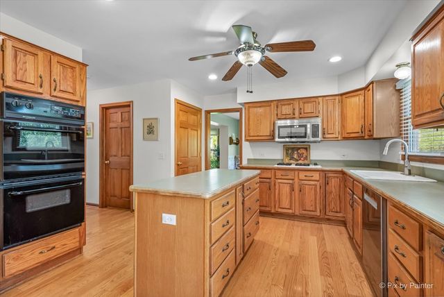 24634 N Beachway, Cary, IL 60013