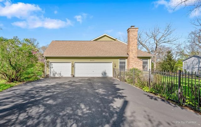 24634 N Beachway, Cary, IL 60013