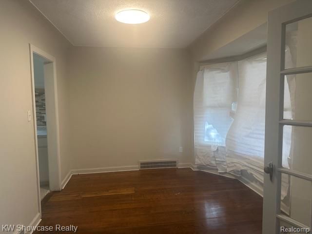 8282 Sussex Street, Detroit, MI 48228