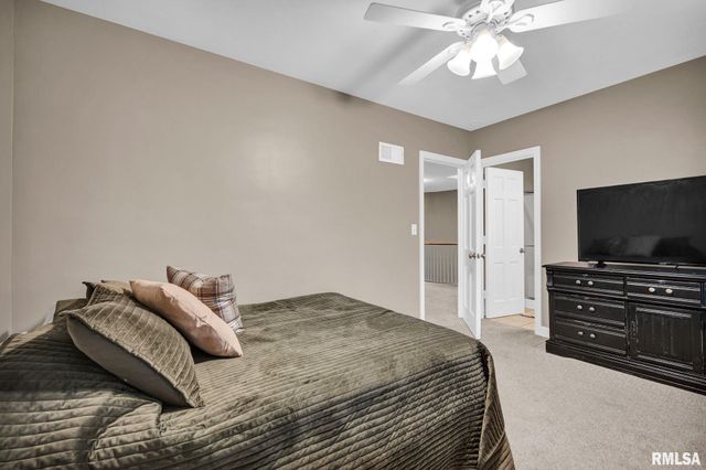 6526 N Saint Marys Road, Peoria, IL 61614