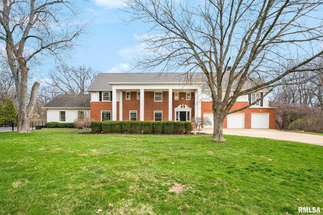 6526 N Saint Marys Road, Peoria, IL 61614