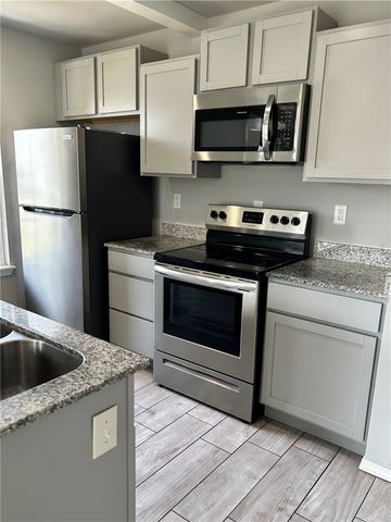 517 N Oak Hill Street, Siloam Springs, AR 72761