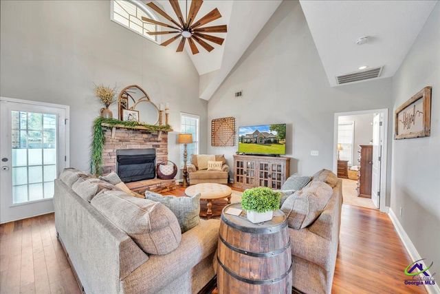 200 Yale Circle, Bonaire, GA 31005