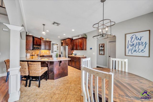 200 Yale Circle, Bonaire, GA 31005