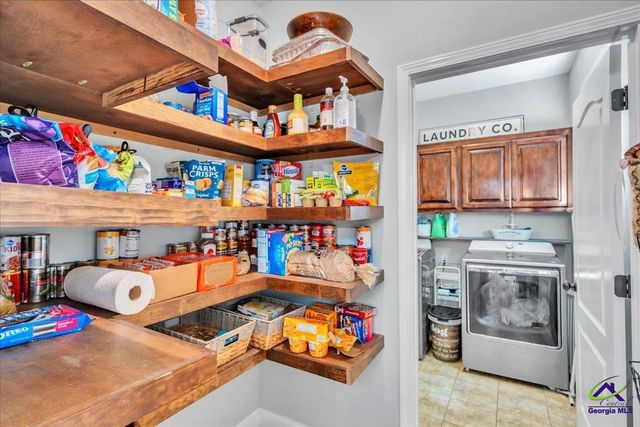 200 Yale Circle, Bonaire, GA 31005