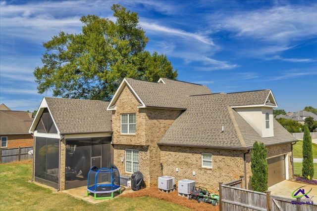 200 Yale Circle, Bonaire, GA 31005