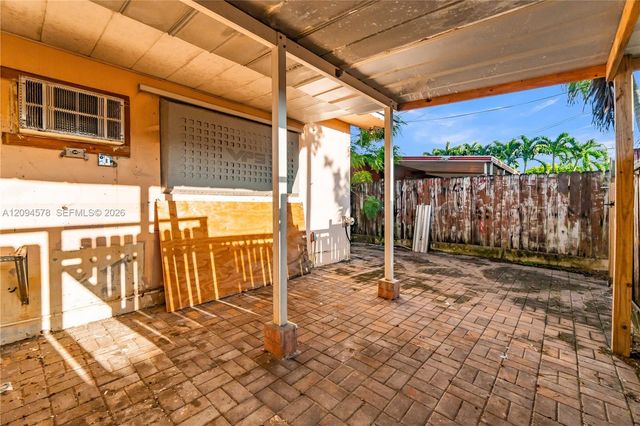 4730 W 8th Avenue, Hialeah, FL 33012