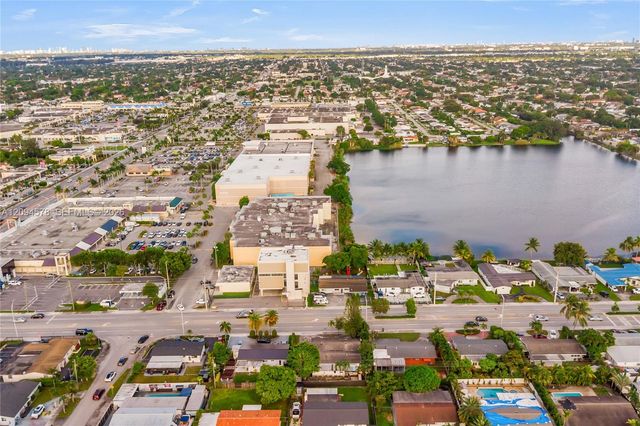 4730 W 8th Avenue, Hialeah, FL 33012