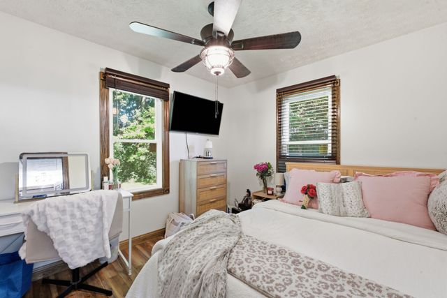 198 Clearview Rd, Cottontown, TN 37048