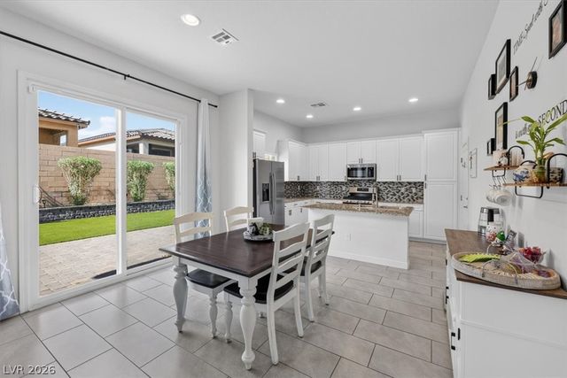 132 Denette Lane, North Las Vegas, NV 89031