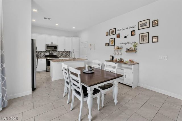 132 Denette Lane, North Las Vegas, NV 89031