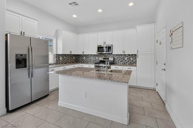 132 Denette Lane, North Las Vegas, NV 89031