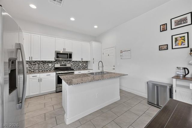 132 Denette Lane, North Las Vegas, NV 89031