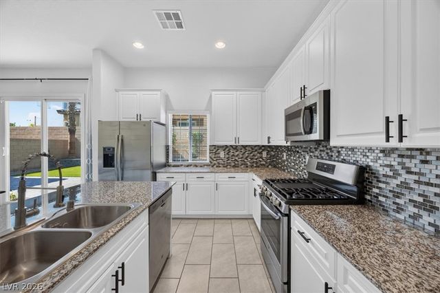 132 Denette Lane, North Las Vegas, NV 89031