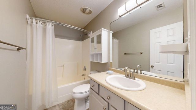 8003 Ponderosa Pine Avenue, Statesboro, GA 30458