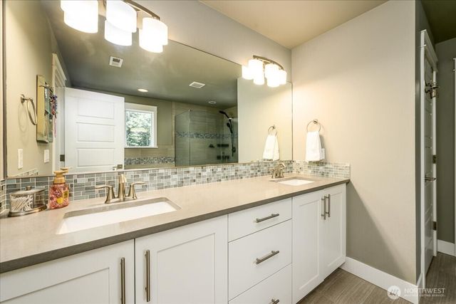 10103 52nd Street SE, Snohomish, WA 98290