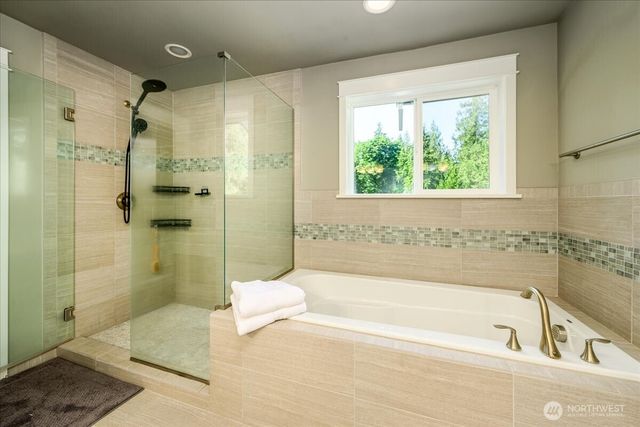 10103 52nd Street SE, Snohomish, WA 98290