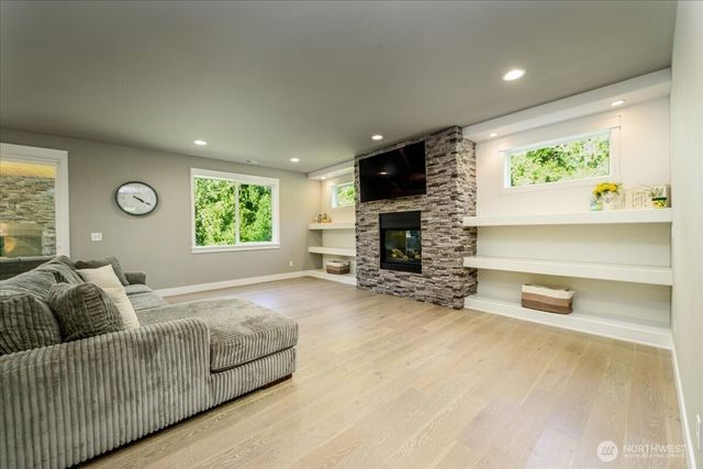 10103 52nd Street SE, Snohomish, WA 98290