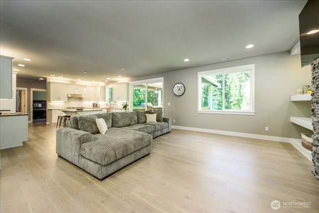 10103 52nd Street SE, Snohomish, WA 98290