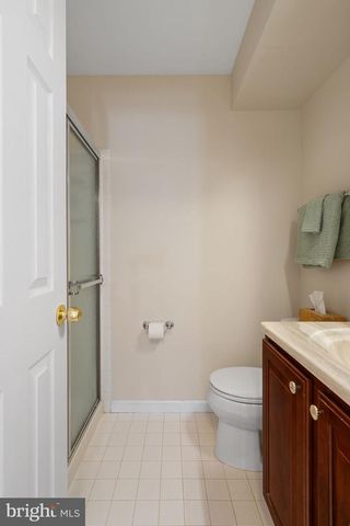 5606 ROUNDTREE DR, Woodbridge, VA 22193