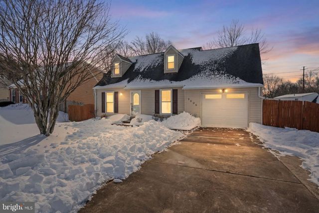 5606 ROUNDTREE DR, Woodbridge, VA 22193