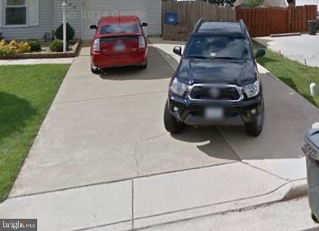 5606 ROUNDTREE DR, Woodbridge, VA 22193