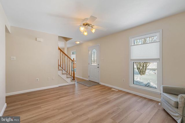 5606 ROUNDTREE DR, Woodbridge, VA 22193